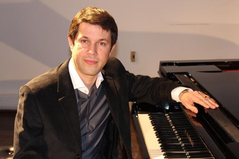 Pianista Luís Cláudio Barros (Foto: Divulgação)