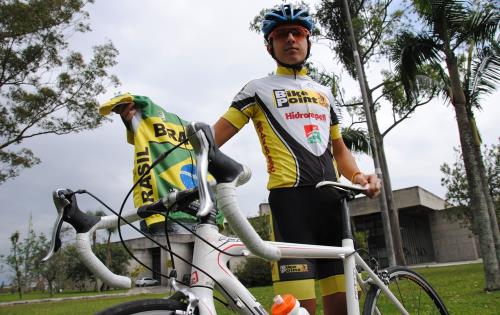Ciclista Lucas Ribeiro Motta (Foto: Lucas Sabino)