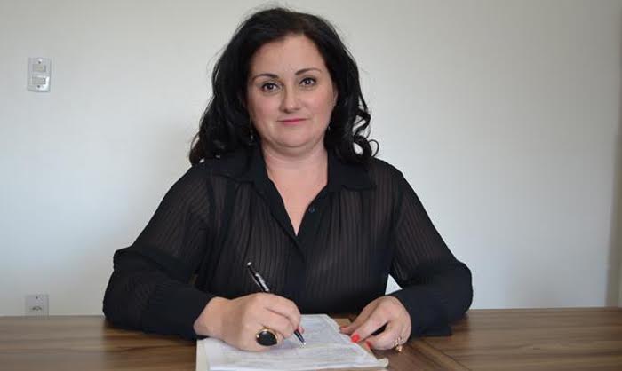 Secretária de Saúde Ana Zomer (Foto: Ariel Rodrigues)