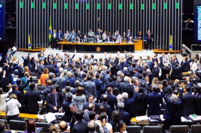 Bancada de Santa Catarina questiona texto da reforma da previdência