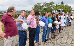 Comunidade abraça a Casa de Saúde do Rio Maina