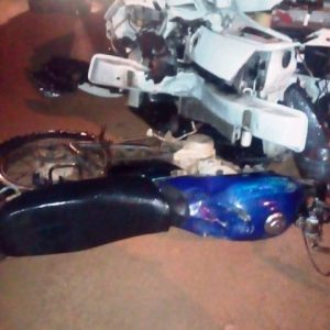 Colisão frontal deixa motociclista em estado grave em Jaguaruna
