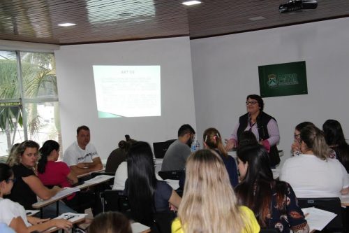 Professores da rede municipal recebem capacitação para inclusão social em Lauro Müller3