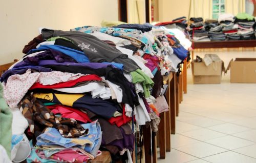 Afas distribui roupas arrecadadas na Campanha do Agasalho em Lauro Müller9