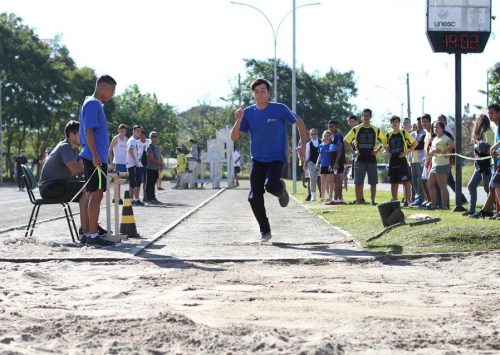 Jesc atletismo reúne 140 alunos na fase municipal