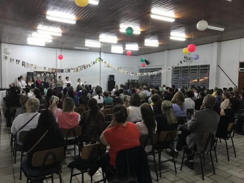Prefeito de Braço do Norte reúne-se com cerca de 200 colaboradores da Secretaria da Saúde