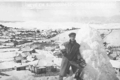 São Joaquim teve 1,30 metro de neve acumulada em 1957, que pôde ser vista nos campos da Serra por cerca de 15 dias