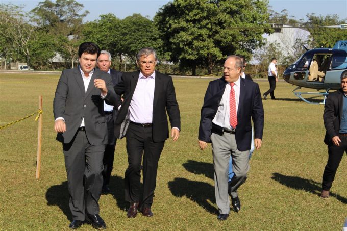 Após 15 anos, Criciúma volta a receber um ministro de Minas e Energia