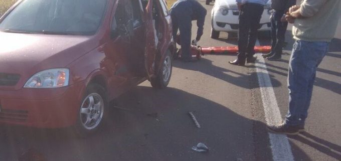 Motorista morre atropelado ao sair do carro na BR-101, em São João do Sul2