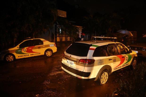 Policial suspeito de matar outro PM em motel é solto em Joinville