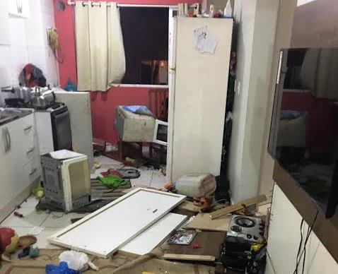 Polícia Militar de Araranguá prende homem por violência doméstica, ameaça e dano