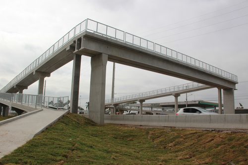 Quarta – e última passarela em construção na BR-101, é liberada aos pedestres (3)