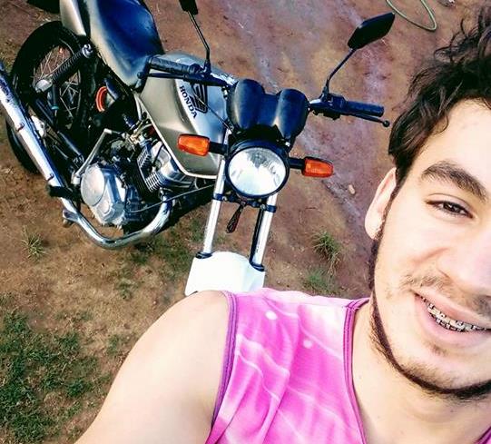 Adolescente de Orleans que pilotava motocicleta não resiste e morre no hospital