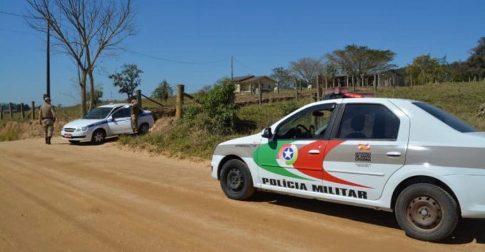 Polícia Militar de Morro da Fumaça localiza táxi levado em assalto