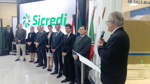 Sicred inaugura nova agência em Criciúma com horário diferenciado