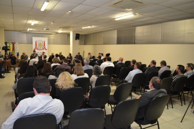 Audiência pública debate situação dos prédios públicos de Criciúma