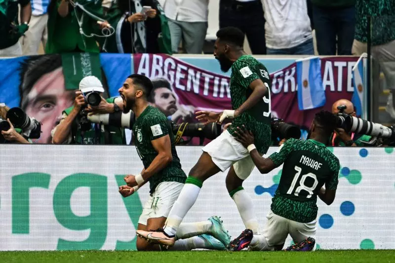 Deu zebra! Arábia Saudita vence Argentina de virada na estreia da Copa do  Mundo - Copa do Mundo - Diário do Nordeste